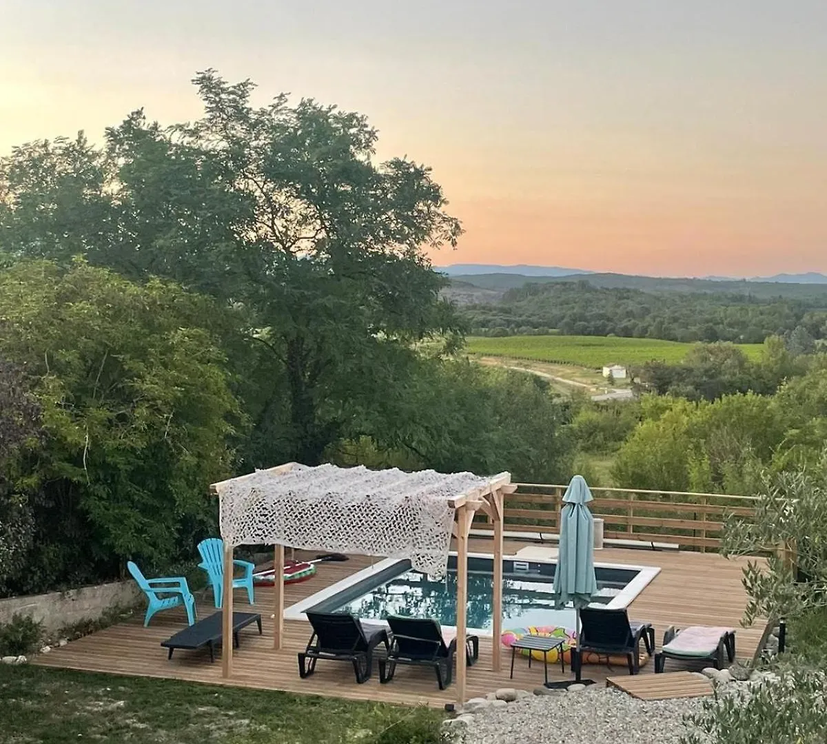 Vakantiehuis Le Mas De L'Arceau - Mas Avec Piscine En Sud Ardeche Grospierres