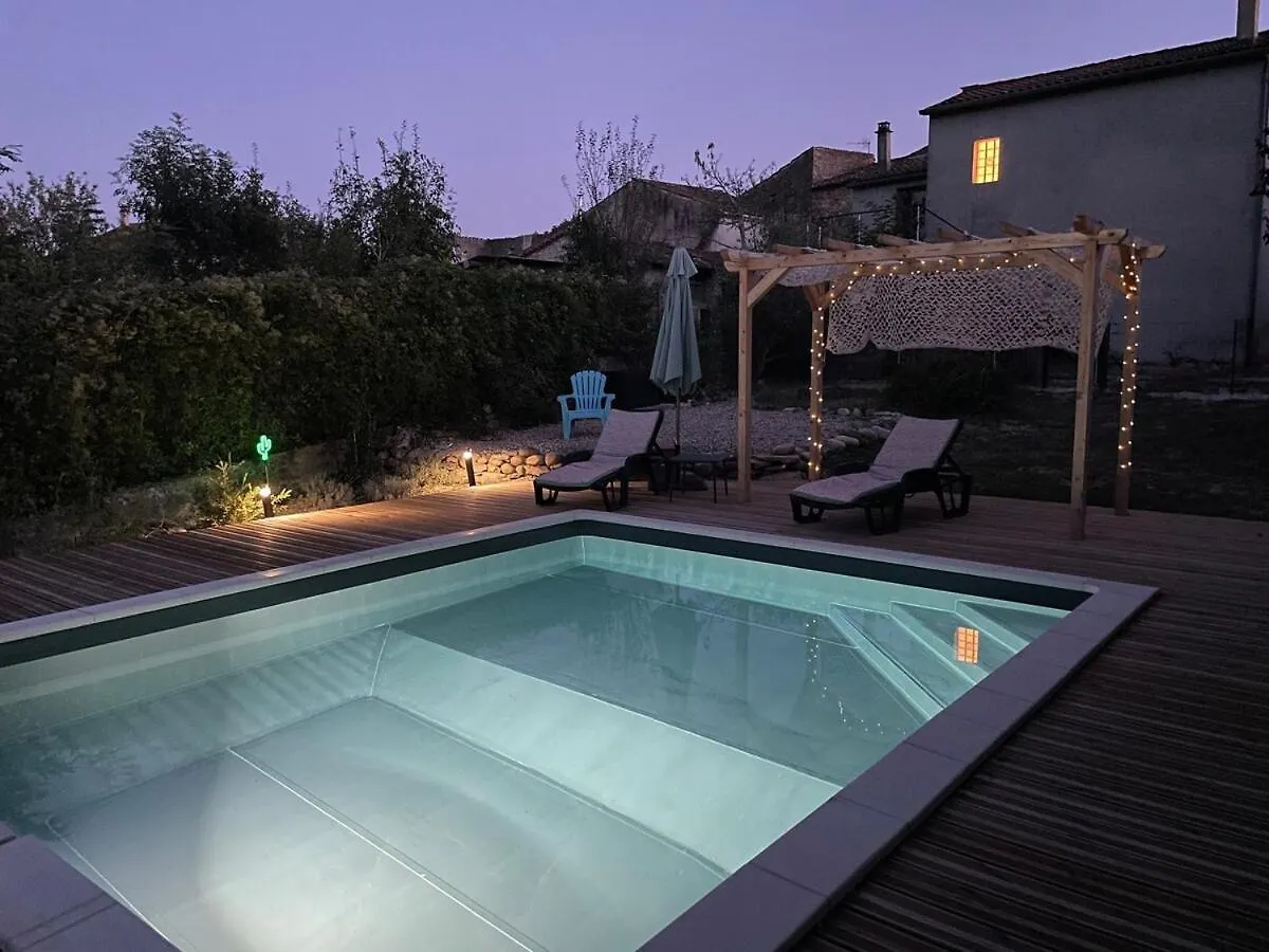 Le Mas De L'Arceau - Mas Avec Piscine En Sud Ardeche Grospierres 0*,  France